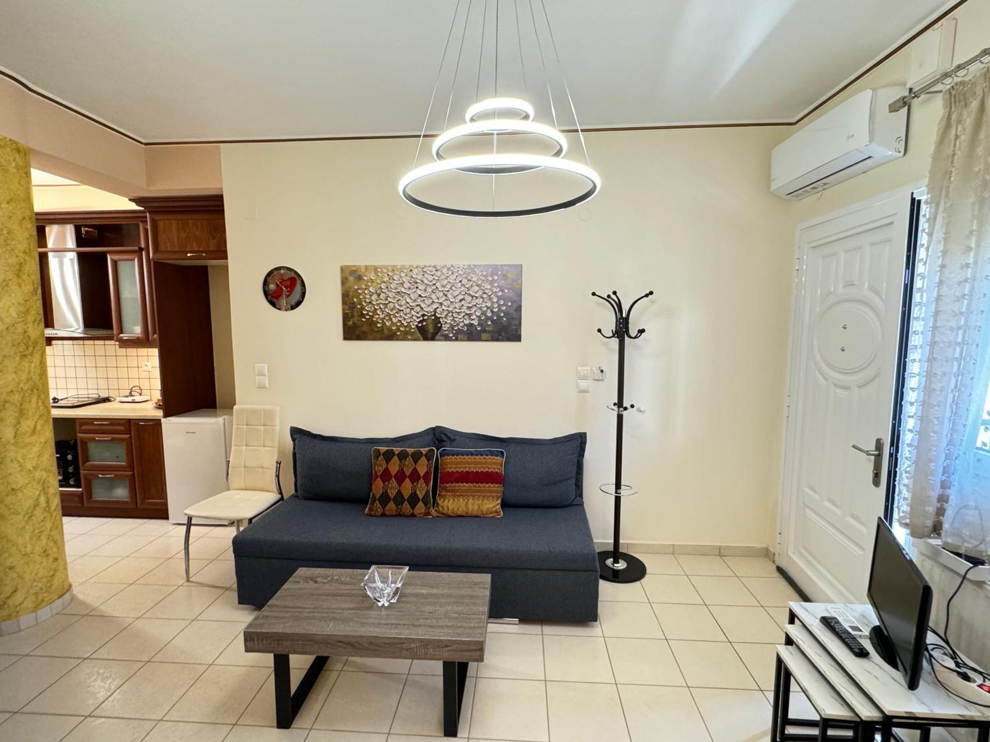 Petit House Under The Rocks Apartment Kalambaka Bagian luar foto